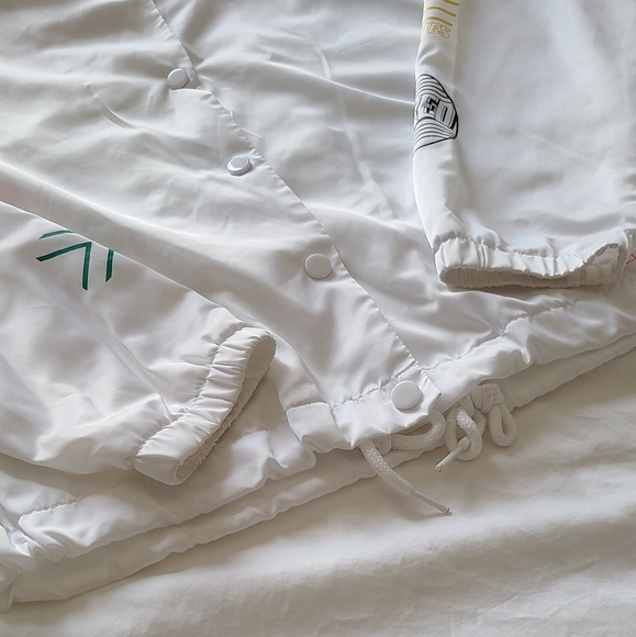 Sport Windbreaker jacket - Picture 4 of 9